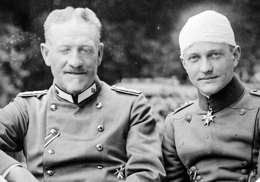 6 июля 1917 г. в воздушном бою над бельгийским городом Вервик Манфред фон Рихтгофен получил тяжелое ранение в голову, но вопреки мнению медиков вернулся к полетам менее чем через три недели