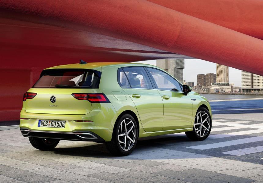 Плюс 377%: как за 10 лет из народной модели Volkswagen Golf превратился в атрибут роскоши