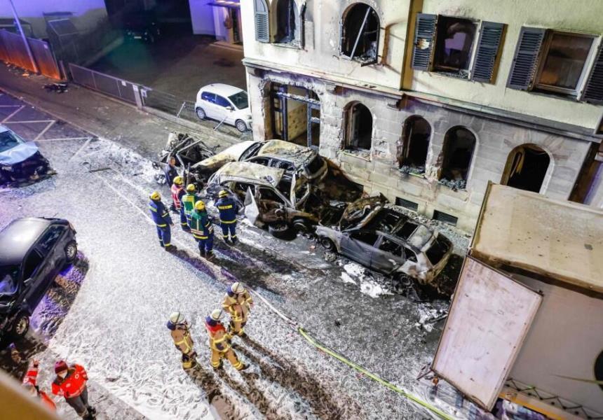 Пьяный дальнобойщик устроил в Германии огненный ад