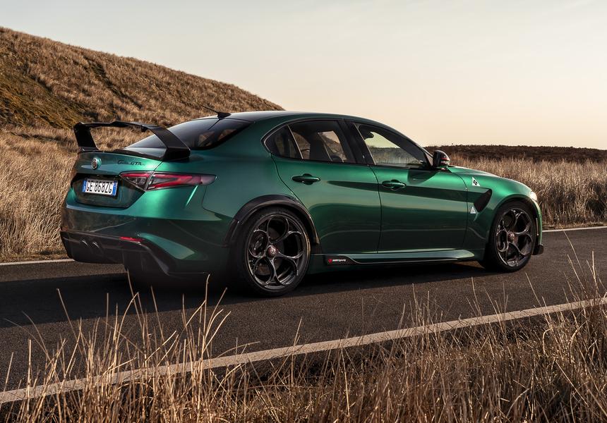 Круче только горы: великие модели Alfa Romeo