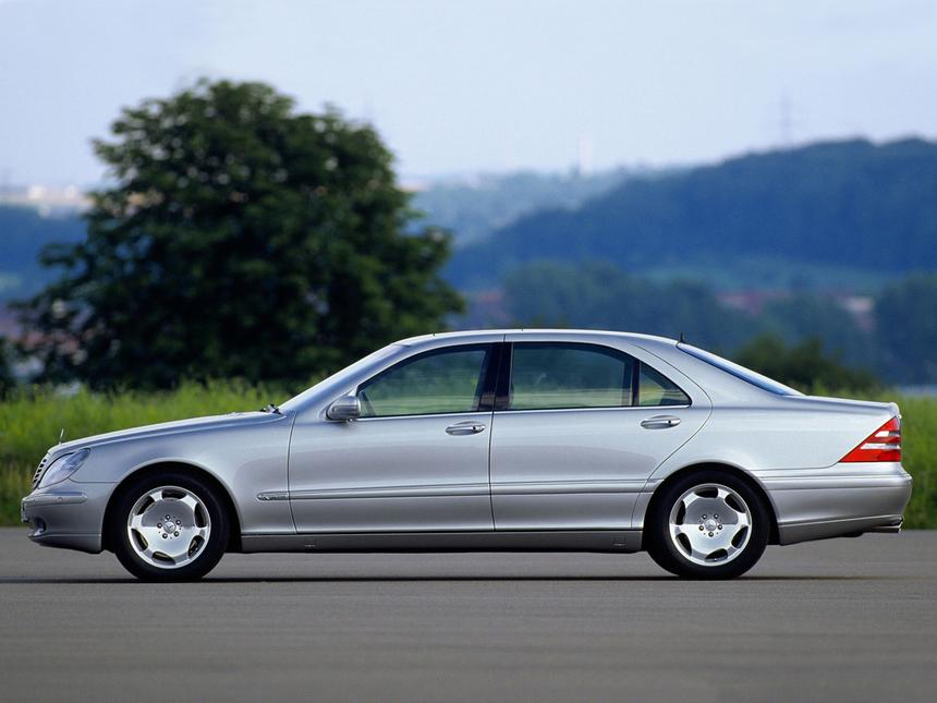 mercedes-benz.com