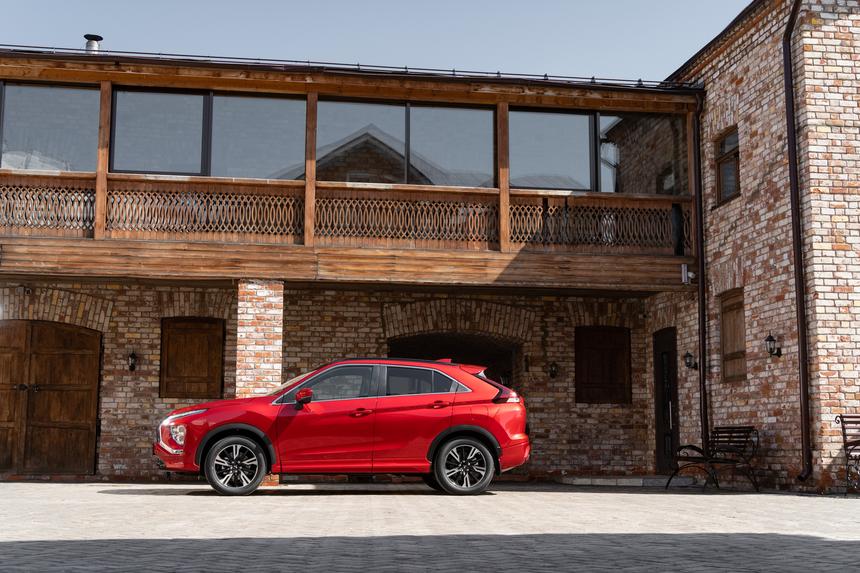 mitsubishi.com
