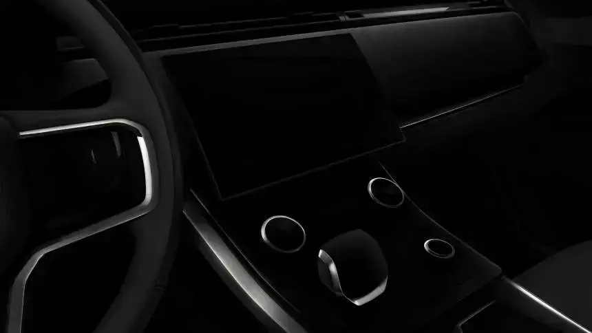 Снимки нового Range Rover Sport без камуфляжа слиты в Сеть до премьеры
