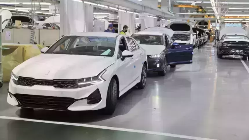 Сотрудники «Автотора» освоят сбор ягод и яблок