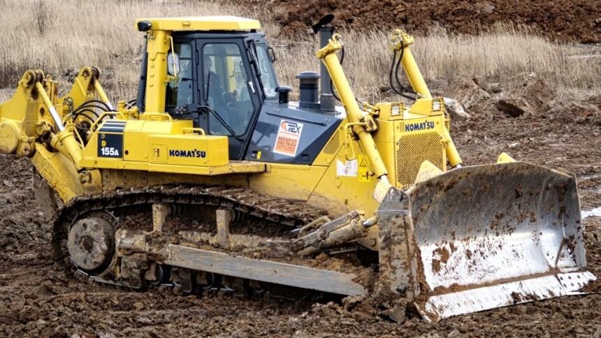 Япония не станет поставлять грузовики и спецтехнику в Россию