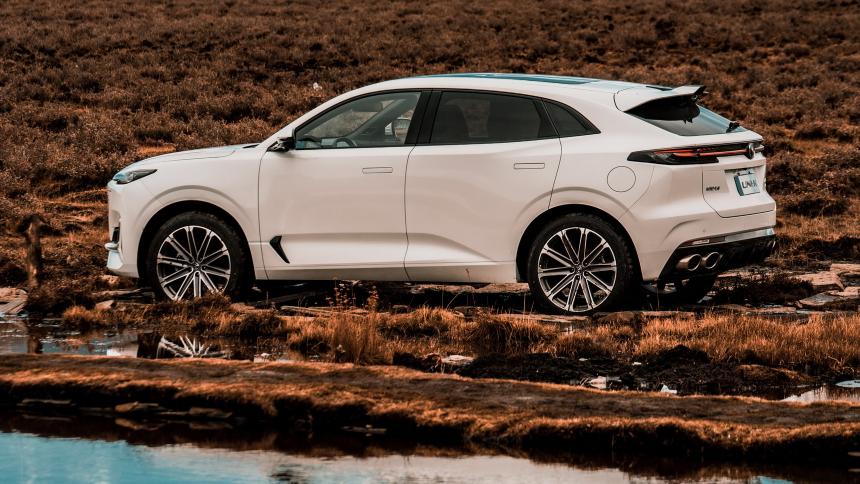 Changan оценил в рублях роскошный кроссовер Uni-K