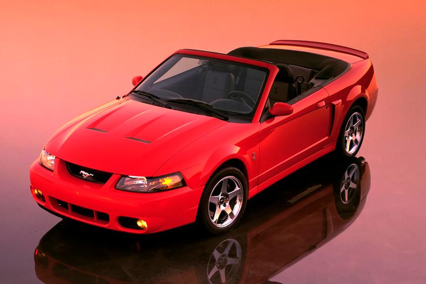 По прозвищу «Терминатор»: пять фактов о диком Ford Mustang SVT Cobra