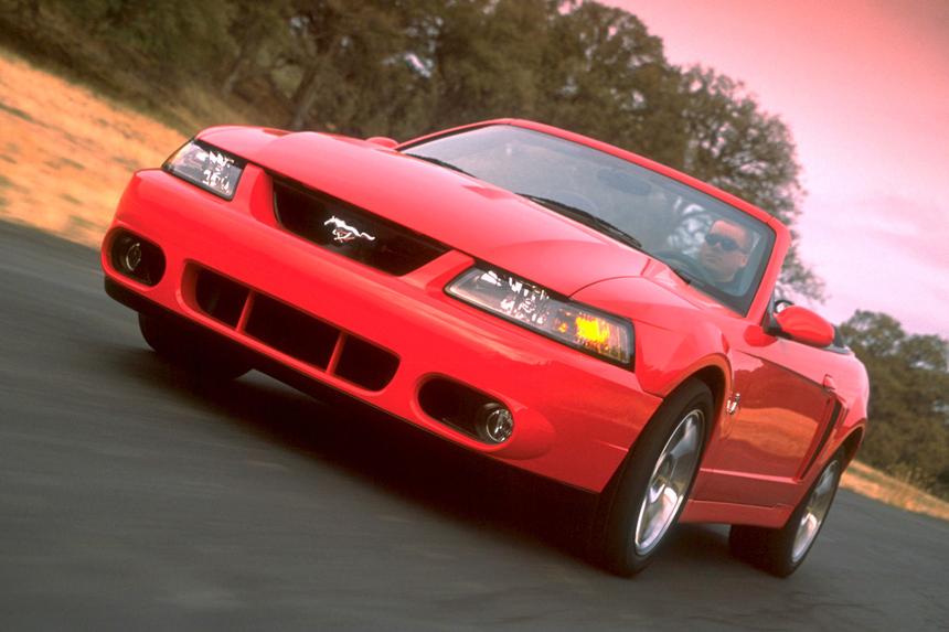 По прозвищу «Терминатор»: пять фактов о диком Ford Mustang SVT Cobra