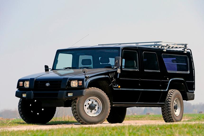 Царь-крузак: 5 фактов о Toyota Mega Cruiser