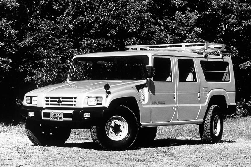 Царь-крузак: 5 фактов о Toyota Mega Cruiser