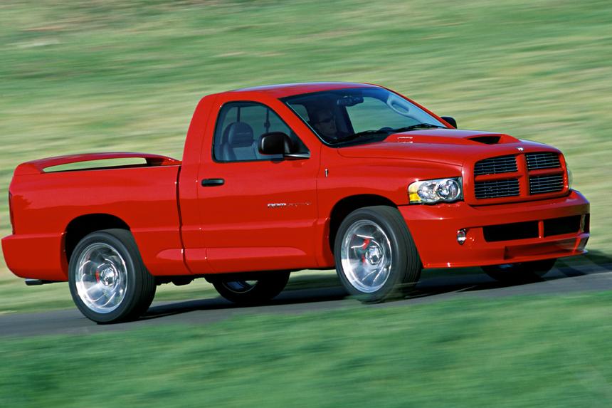 Монстр в шкуре грузовика: 5 фактов о Dodge Ram SRT-10