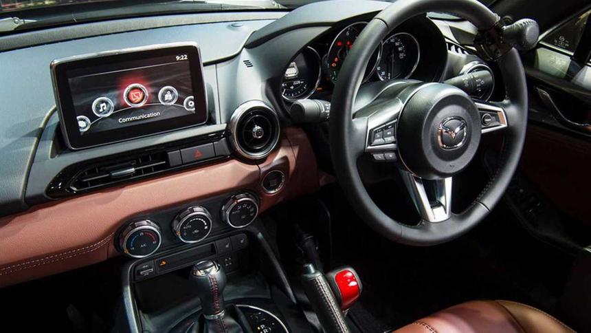 Mazda адаптировала MX-5 Miata под нужды инвалидов