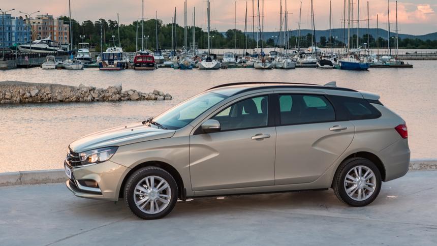 АвтоВАЗ призвал не покупать реэкспортные Lada Vesta