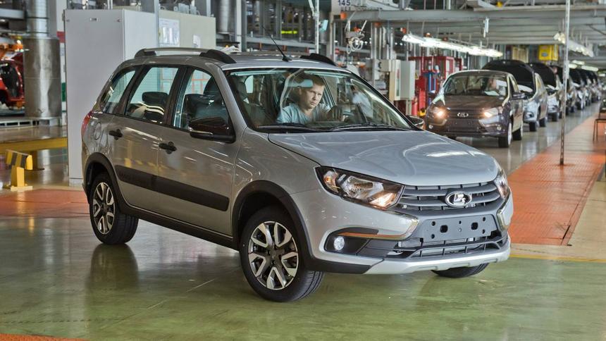 Российские автозаводы вновь смогут поставлять автомобили в Казахстан