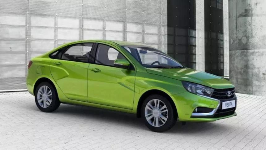 Калужские чиновники уже ездят на Lada