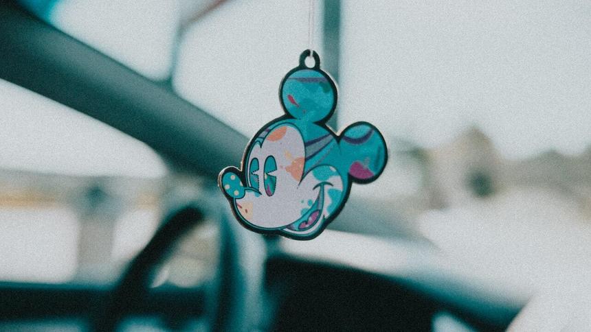 Disney покупает заброшенный круизный лайнер