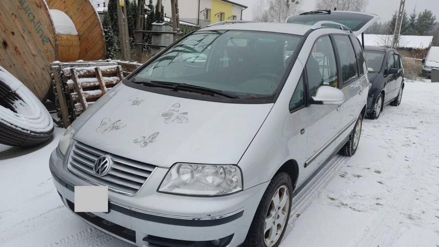 Польская таможня за копейки распродаёт конфискованные автомобили