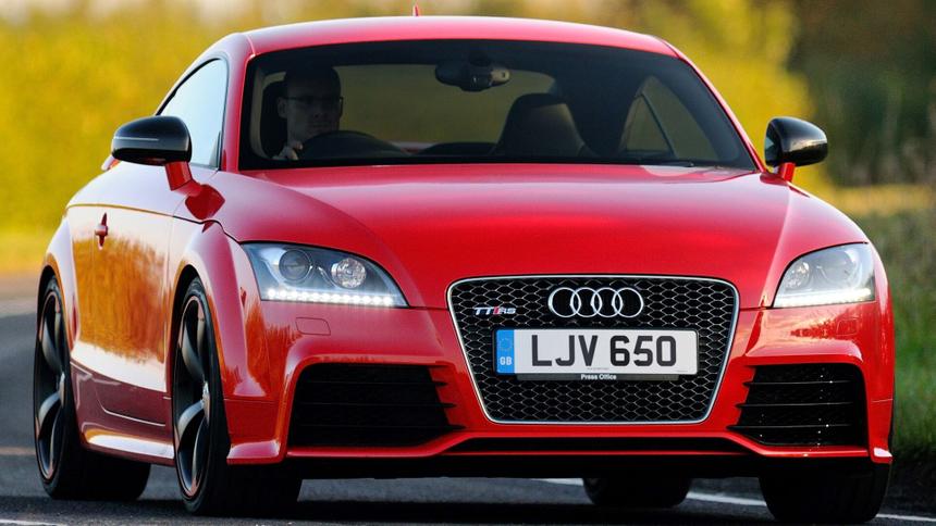10 величайших спортивных автомобилей Audi