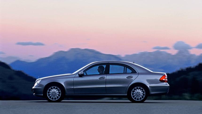 Mercedes-Benz бесплатно отремонтирует 20-летние «цешки» и «ешки»