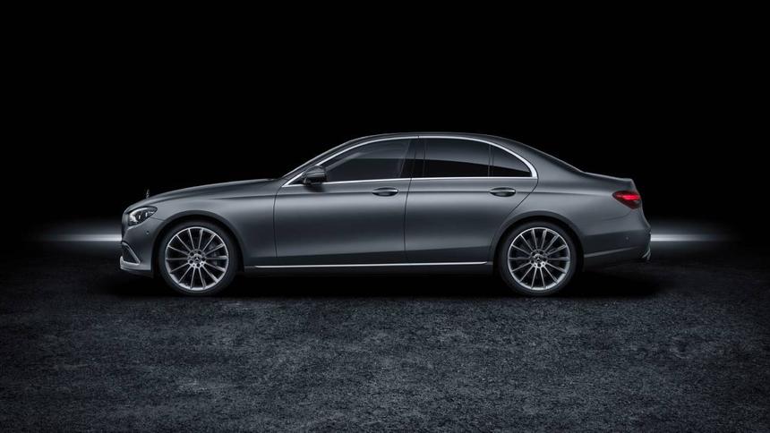 Россиянам рассказали, как сейчас можно купить новый Mercedes