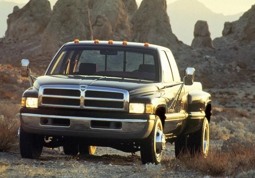 Dodge Ram 3500 Club Cab Pickup