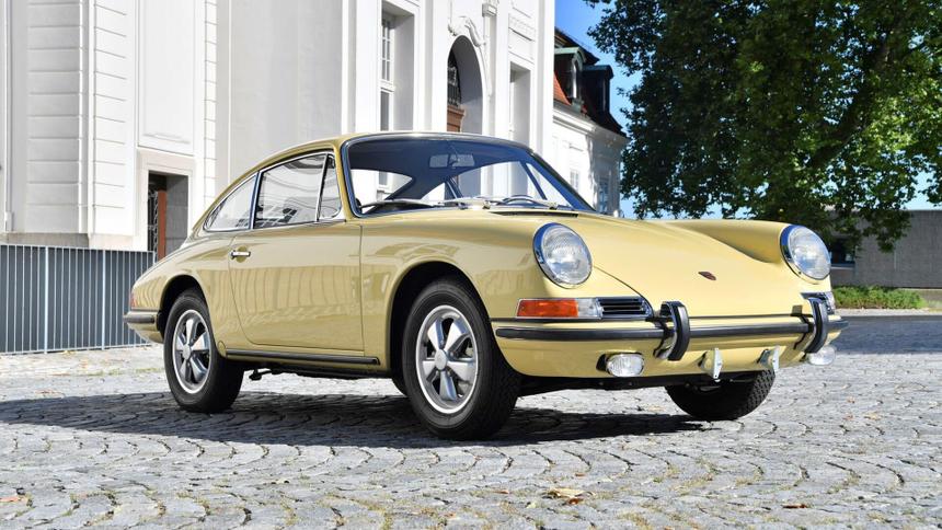На любой случай жизни: 10 лучших версий Porsche 911