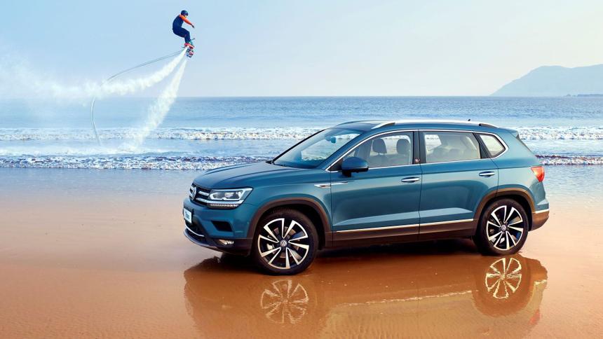 5 самых интересных автомобильных новинок января в России