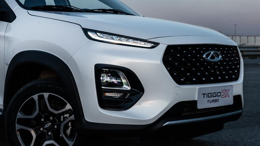 Появились фотографии нового кроссовера Chery