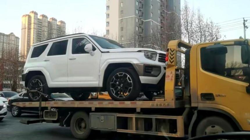 Китайский Tank раскрыл сроки премьеры нового внедорожника