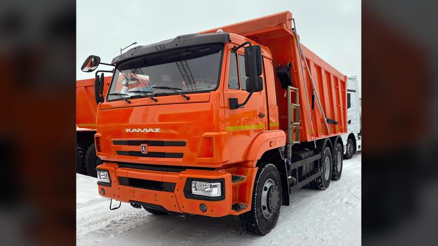 У дилеров появились глубоко модернизированные самосвалы КамАЗ