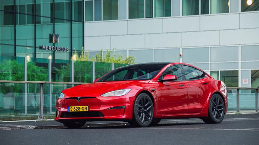 8 провальных проблем автомобилей Tesla