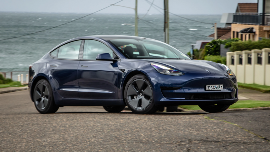 8 провальных проблем автомобилей Tesla