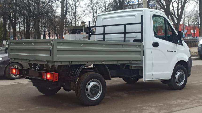 У дилеров появилась новая версия автомобиля «Соболь NN»