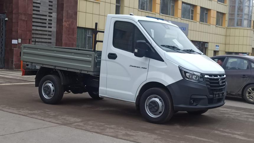 У дилеров появилась новая версия автомобиля «Соболь NN»