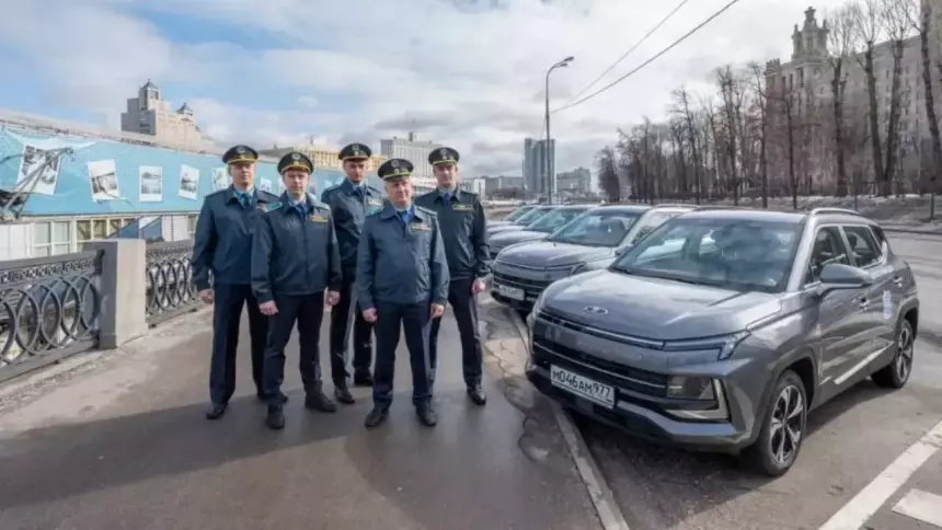 Госзаказчики переходят на китайские автомобили