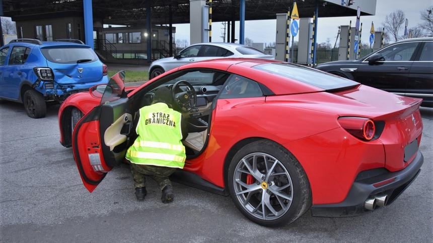 Белорус хотел провезти через польскую границу угнанную Ferrari
