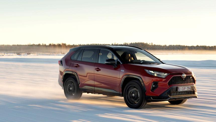 Лучшие из лучших: 8 надёжных и экономичных моделей Toyota