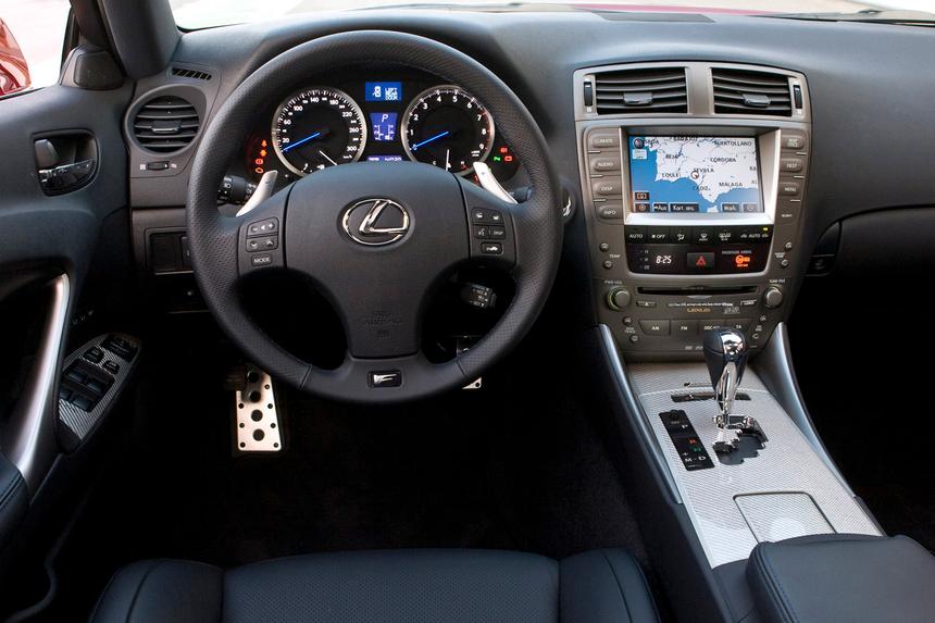 Lexus IS F: непризнанный герой или как японцы сделал седан-маслкар