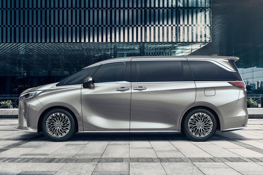 LM: чудо-«автобус» Lexus, который вас удивит