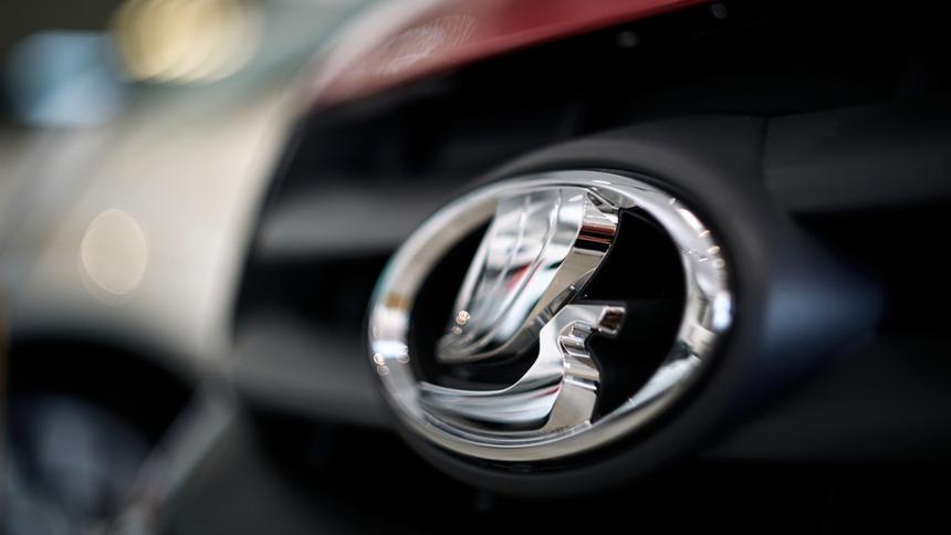 Россияне скупили 5 тысяч Lada за неделю