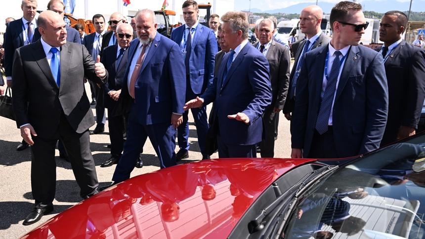 В линейке АвтоВАЗа появилась новая модель – Lada Vesta Aura