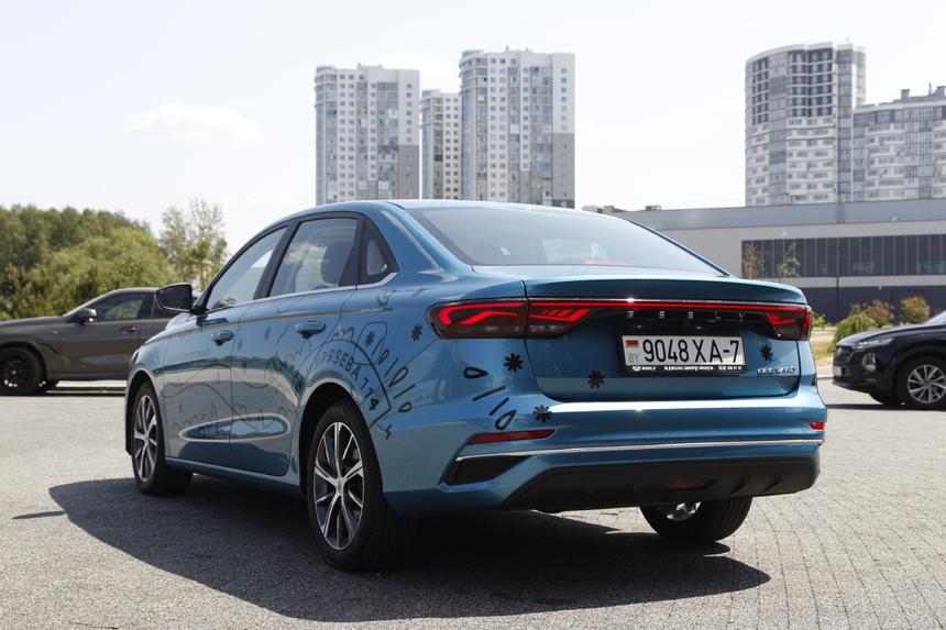 Тест бюджетного седана Geely Emgrand: у Lada Vesta появился крутой конкурент