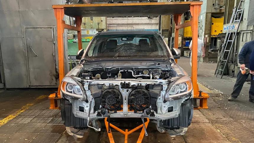 На УАЗе подготовили оснастку для сборки китайских пикапов JAC
