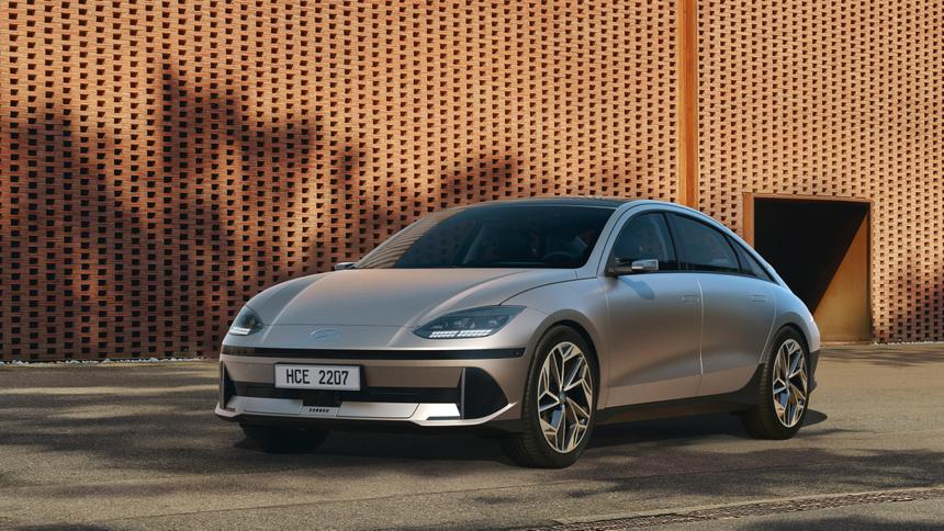 В России начались продажи седанов Hyundai Ioniq 6