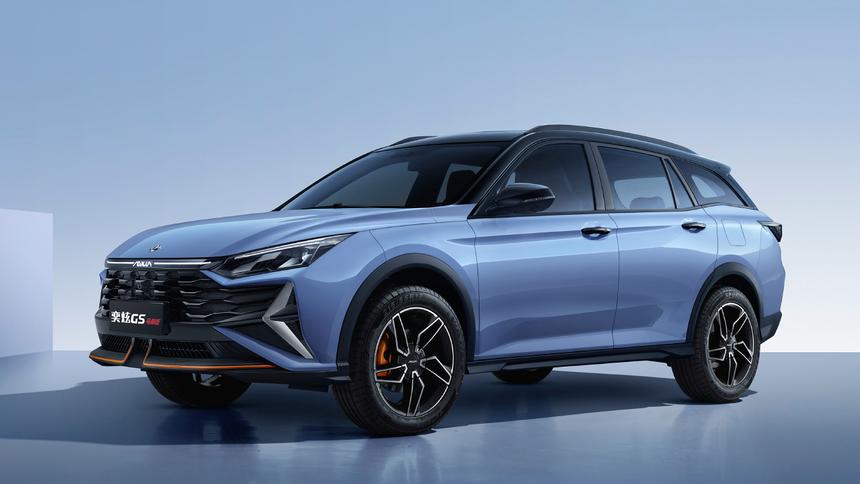 В Россию привезли кросс-универсалы Dongfeng Aeolus Yixuan GS
