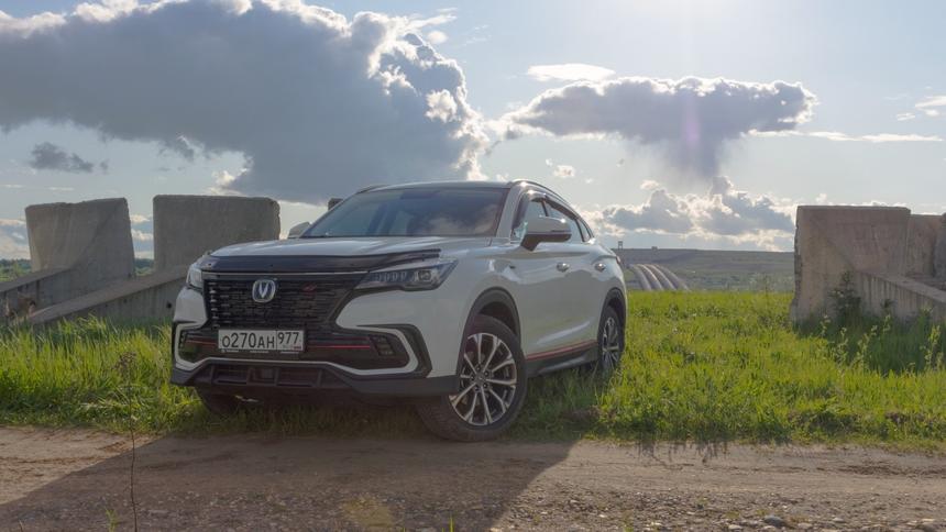 Привет из прошлого: тест-драйв Changan CS85 Coupe