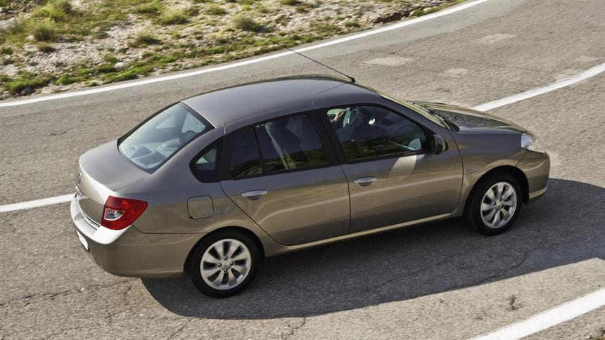 5 подержанных автомобилей, которые можно купить за 350 000 рублей