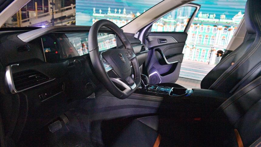 Автомобили Lada могут стать праворульными