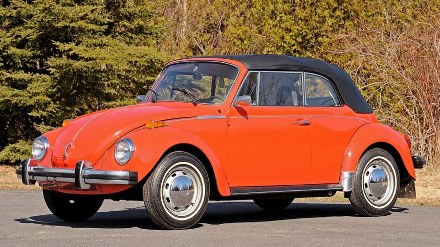 Эволюция Volkswagen Beetle от скромного начала до культового статуса