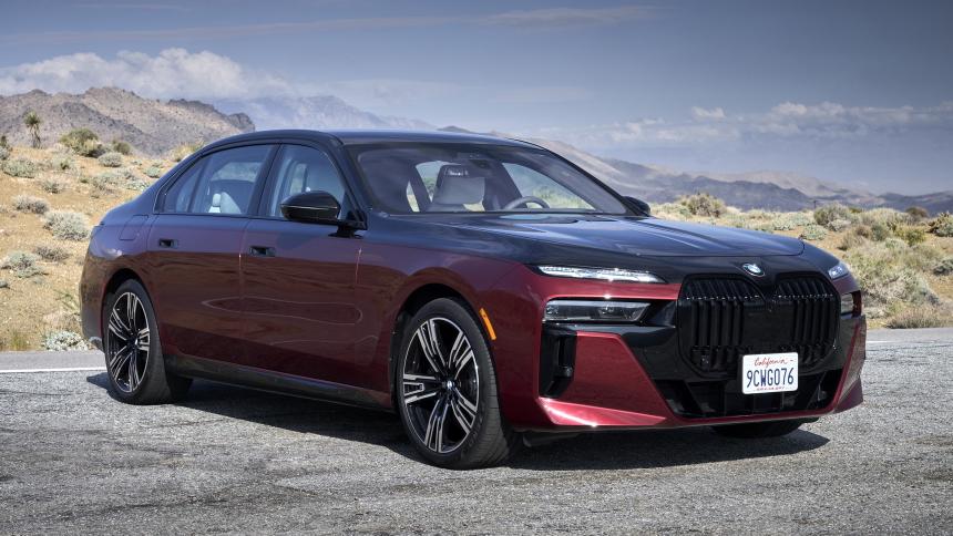 BMW признала неисправность дворников на новых седанах 7-Series